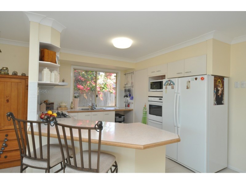 14 Maidstone Place, Parkwood QLD 4214