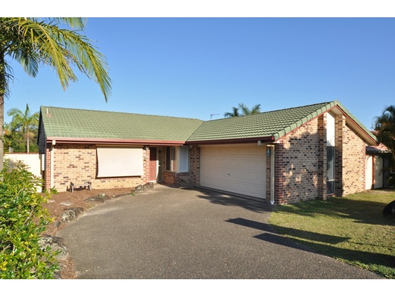 14 Maidstone Place, Parkwood QLD 4214