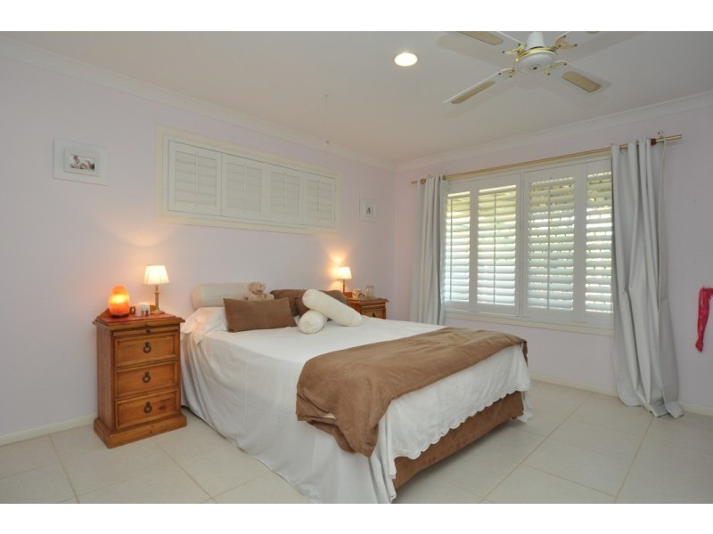 14 Maidstone Place, Parkwood QLD 4214