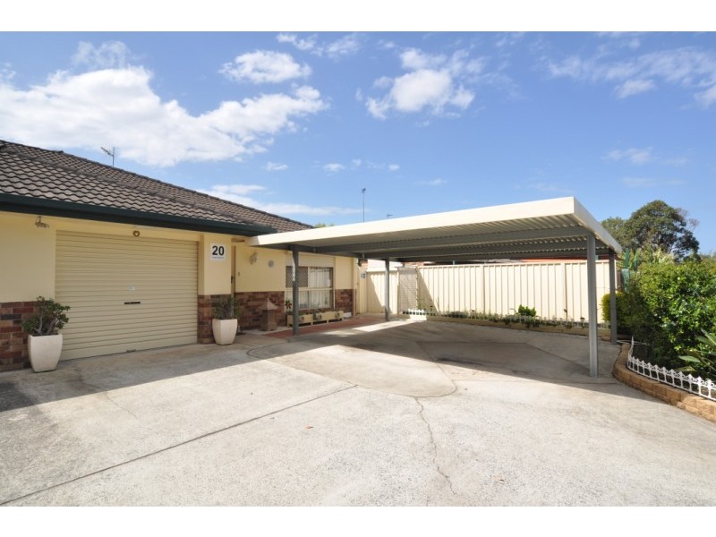 20 Trade Winds Drive, Helensvale QLD 4212
