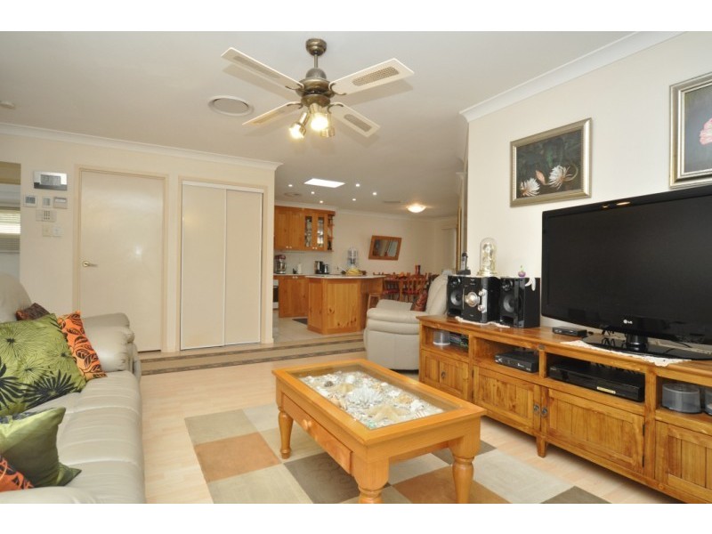 20 Trade Winds Drive, Helensvale QLD 4212