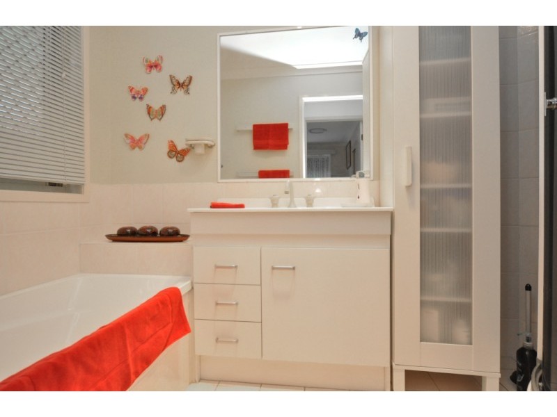 20 Trade Winds Drive, Helensvale QLD 4212