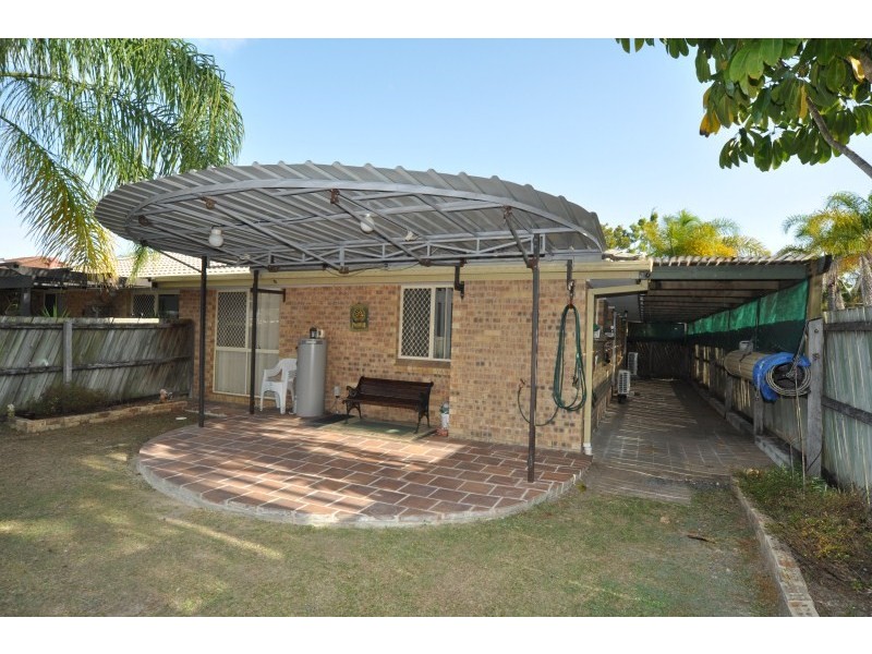1/5 Jessica Court, Arundel QLD 4214