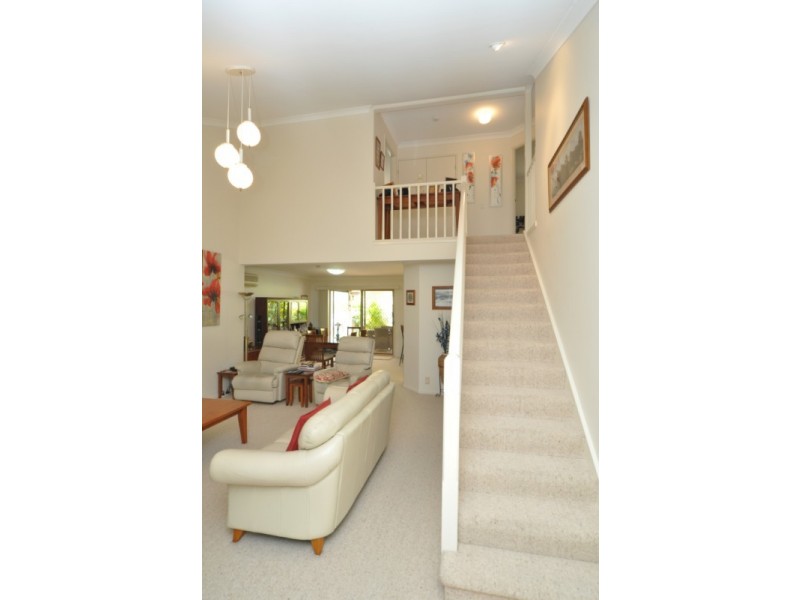 5/264 Oxley Drive, Coombabah QLD 4216