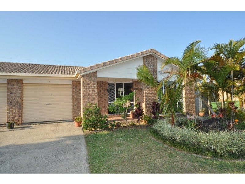 1/36 Kenny Drive, Labrador QLD 4215
