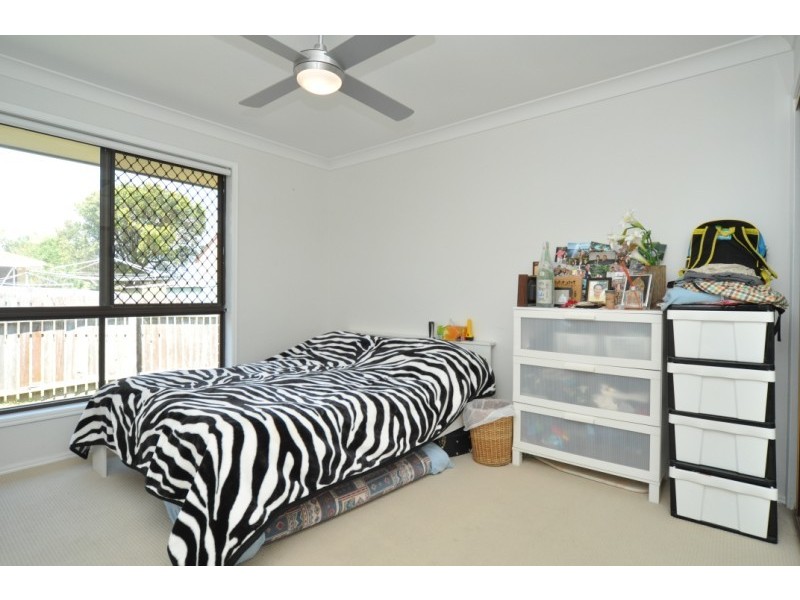 2/45 Government Road, Labrador QLD 4215