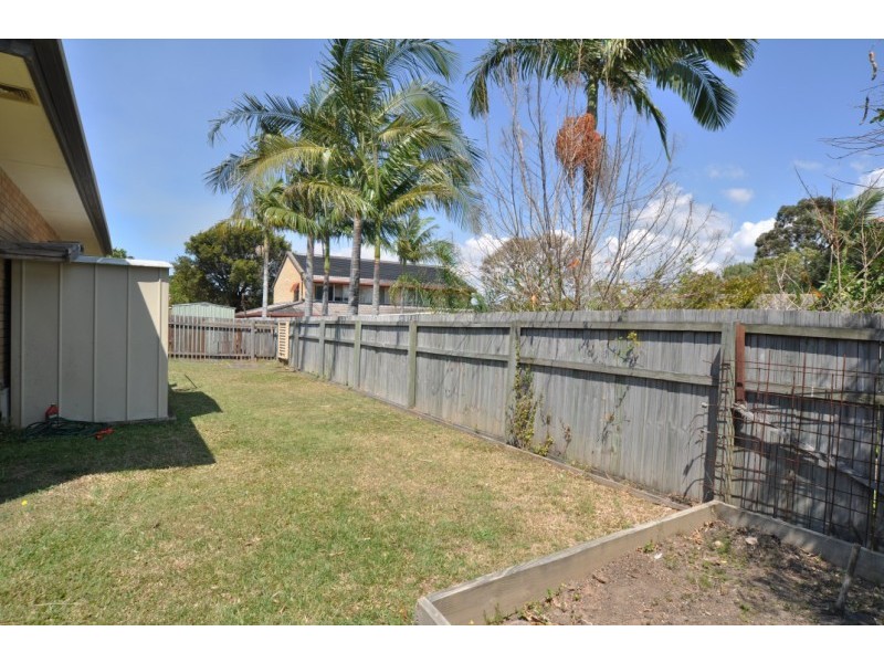 2/45 Government Road, Labrador QLD 4215