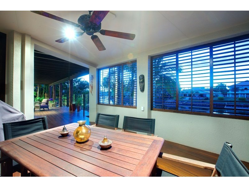 1033 Rosebank Way, Hope Island QLD 4212