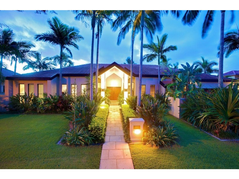 1033 Rosebank Way, Hope Island QLD 4212