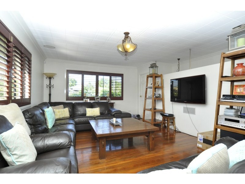 116 Wilson Street, Labrador QLD 4215