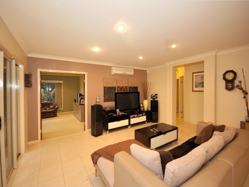 4 Zeus Circuit, Coomera Waters QLD 4209