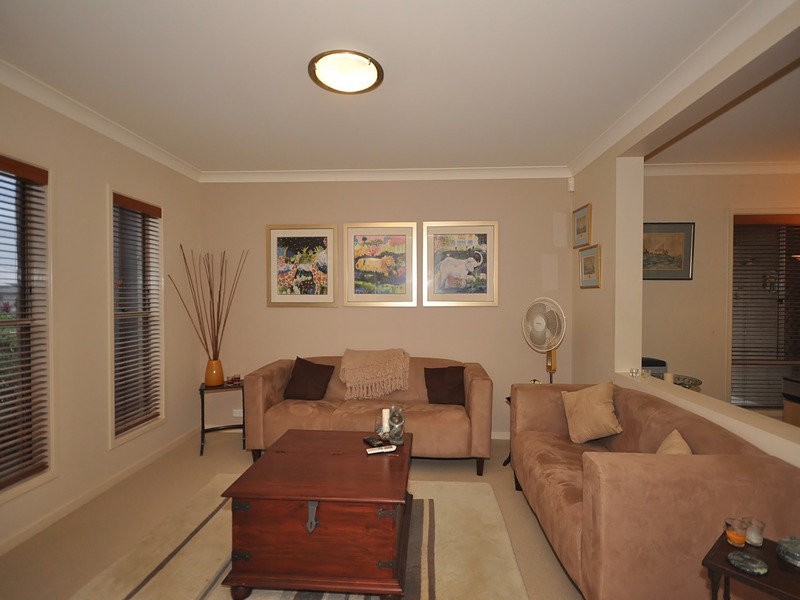 4 Zeus Circuit, Coomera Waters QLD 4209