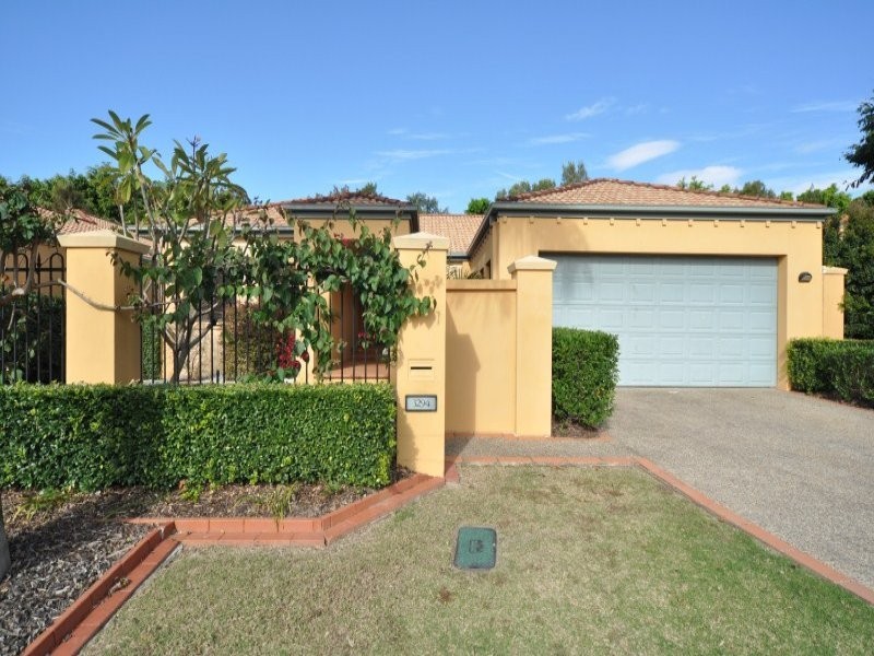 3294 The Palladian Drive, Hope Island QLD 4212