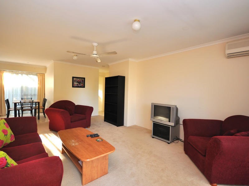 8/13 Cannington Place, Helensvale QLD 4212