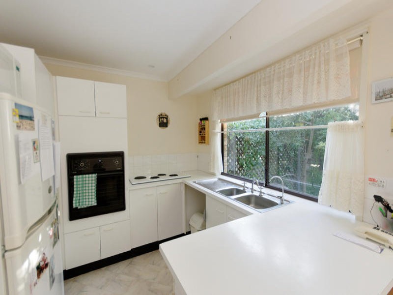 8/13 Cannington Place, Helensvale QLD 4212