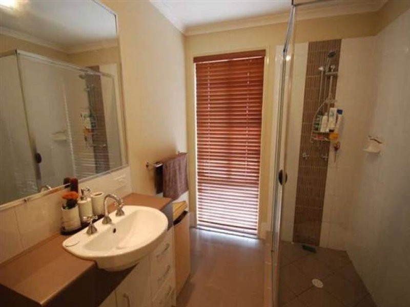 44 Codrington Circuit, Pacific Pines QLD 4211