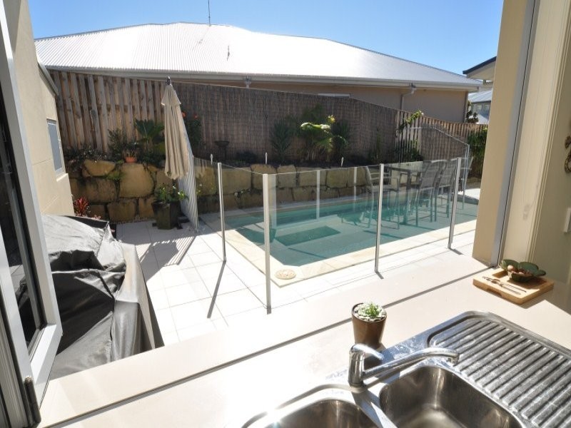 11 Garawarra Crescent, Upper Coomera QLD 4209
