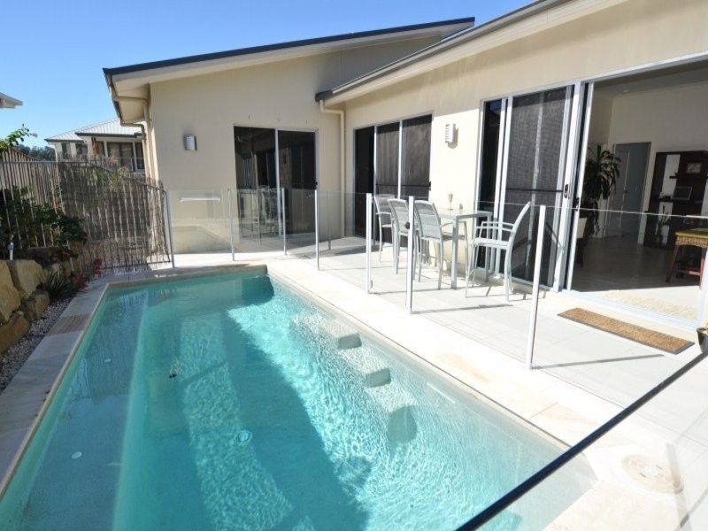 11 Garawarra Crescent, Upper Coomera QLD 4209