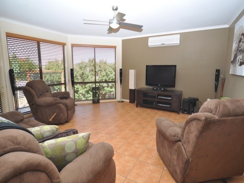 22 Chatham Avenue, Pacific Pines QLD 4211