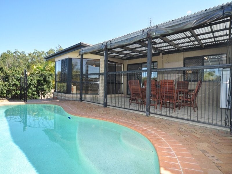 22 Chatham Avenue, Pacific Pines QLD 4211