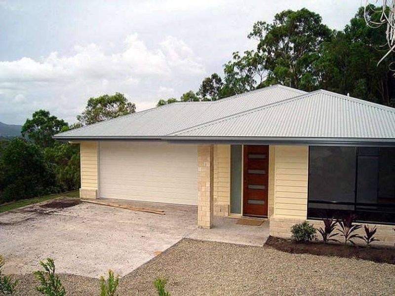 83 Tamworth Drive, Helensvale QLD 4212