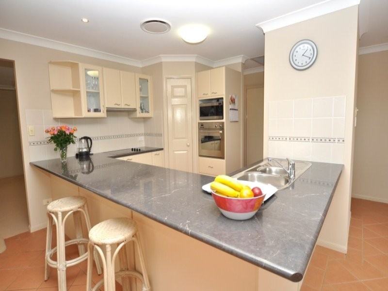 8 Brissendon Street, Maudsland QLD 4210