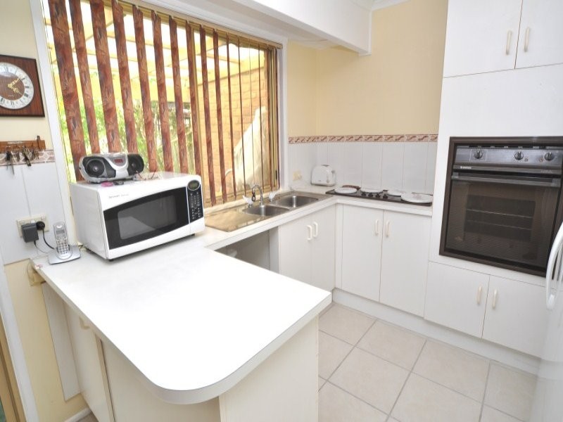 8/1 Chaplin Crescent, Oxenford QLD 4210