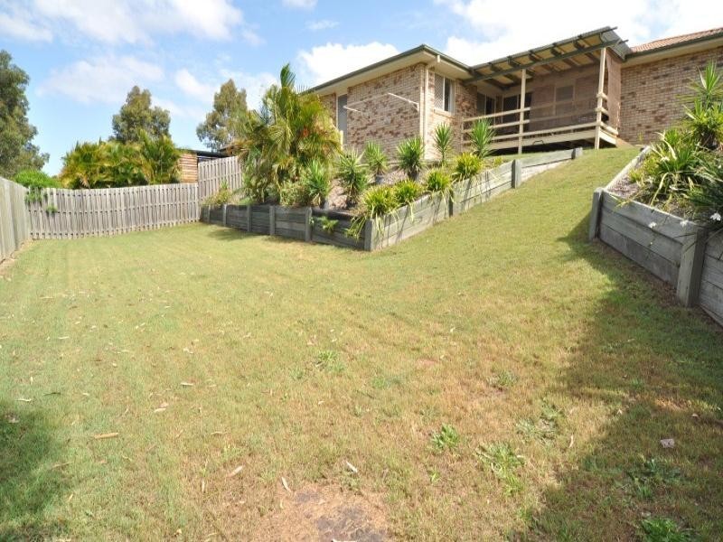 5 Duror Street, Pacific Pines QLD 4211