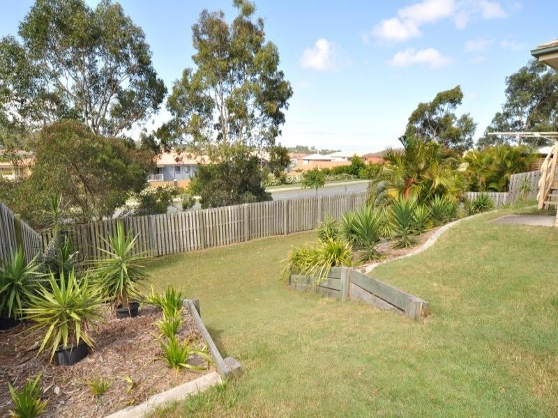 5 Duror Street, Pacific Pines QLD 4211