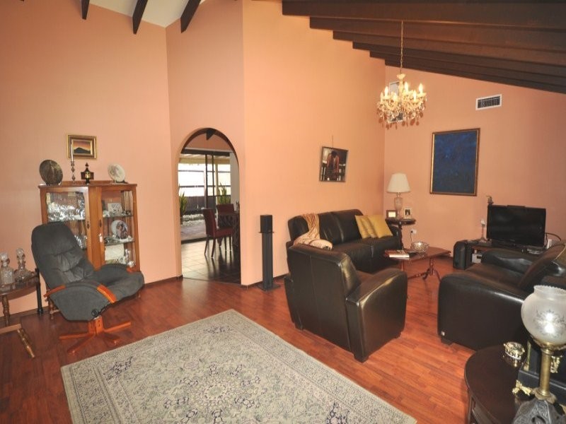 14 Catani Place, Helensvale QLD 4212