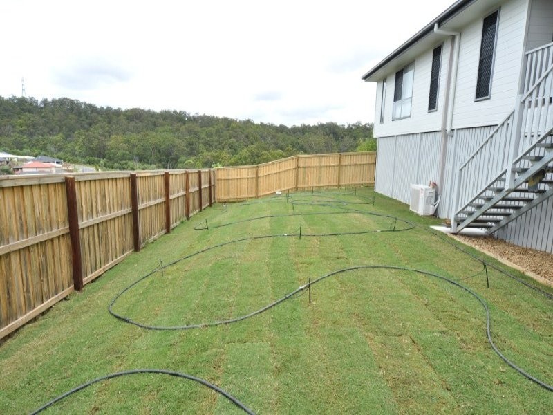 65 Diamantina Circuit, Pacific Pines QLD 4211