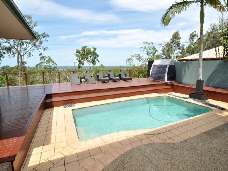 53 Highvale Drive, Helensvale QLD 4212
