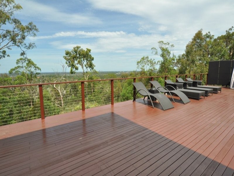 53 Highvale Drive, Helensvale QLD 4212
