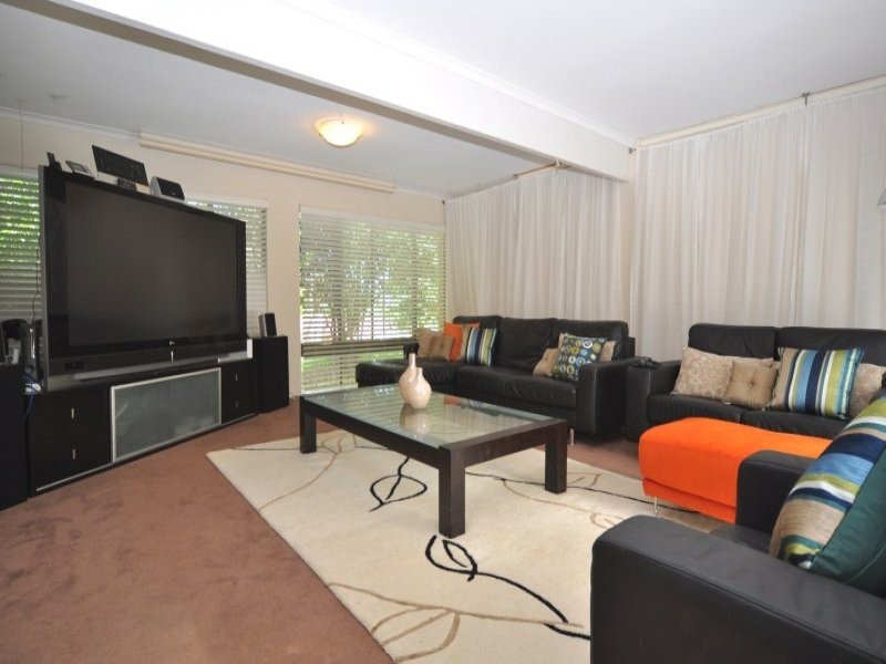 6 Jesmond Road, Helensvale QLD 4212