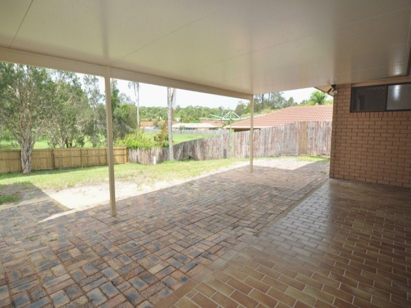 9 Halbury Court, Helensvale QLD 4212