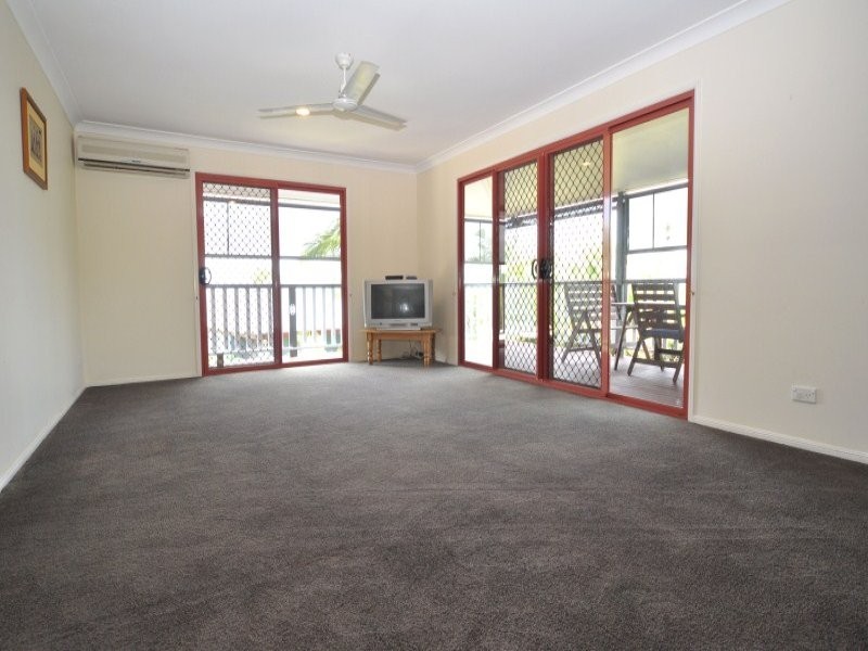 13 Windward Rise, Pacific Pines QLD 4211