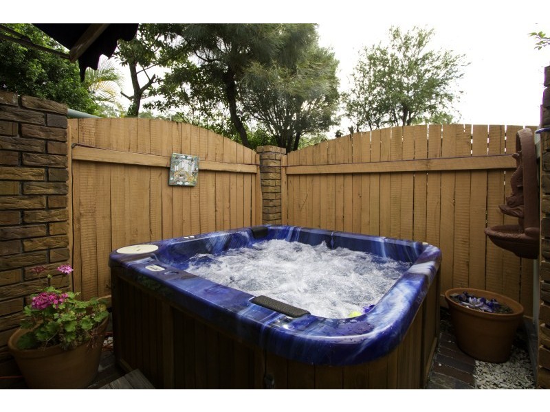 37 Lindfield Road, Helensvale QLD 4212