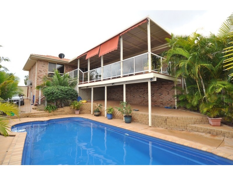 27 Palmerston Drive, Oxenford QLD 4210