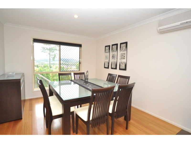 27 Palmerston Drive, Oxenford QLD 4210