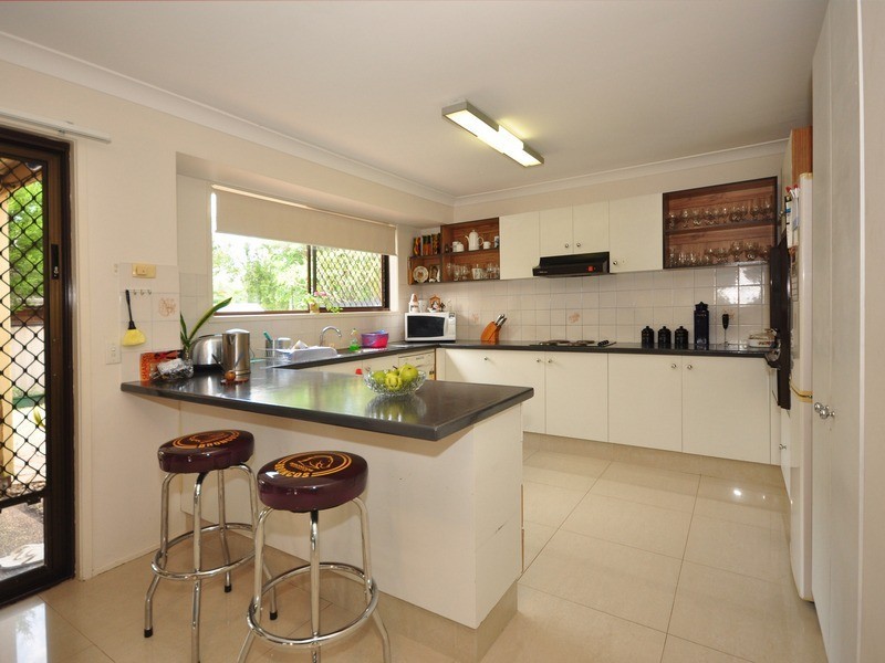58 Parkes Drive, Helensvale QLD 4212