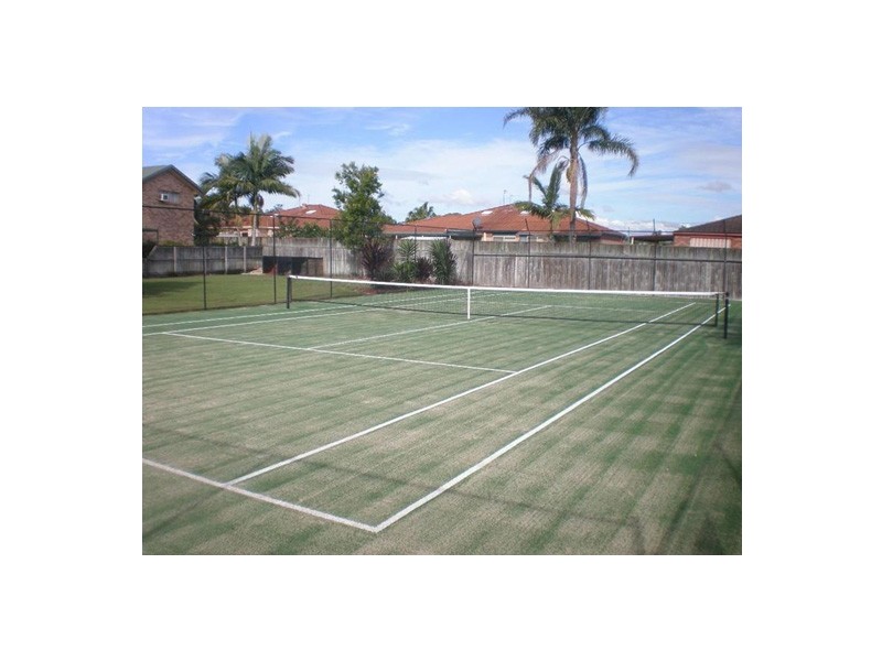 9/284 Oxley Drive, Coombabah QLD 4216