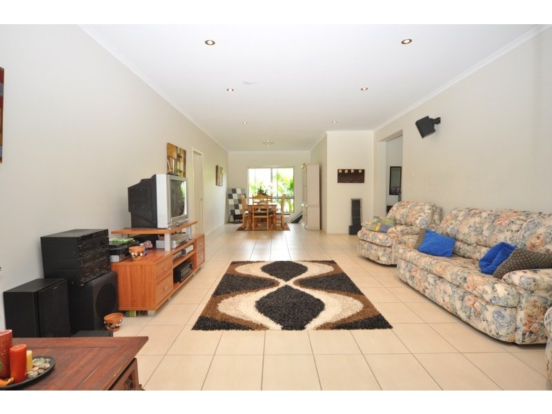 1 Willandra Court, Maudsland QLD 4210
