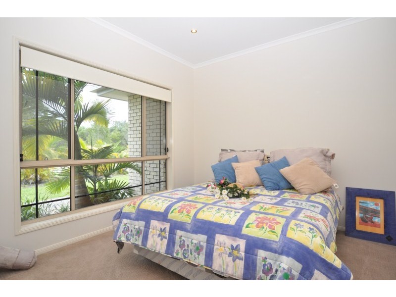 1 Willandra Court, Maudsland QLD 4210