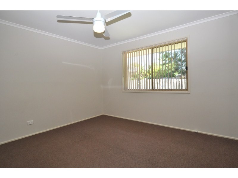9/11 Kingaroy Avenue, Helensvale QLD 4212