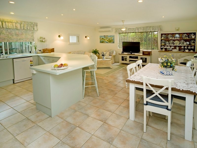 20 Austral Crescent, Pacific Pines QLD 4211