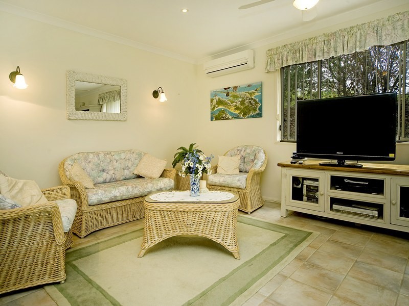 20 Austral Crescent, Pacific Pines QLD 4211