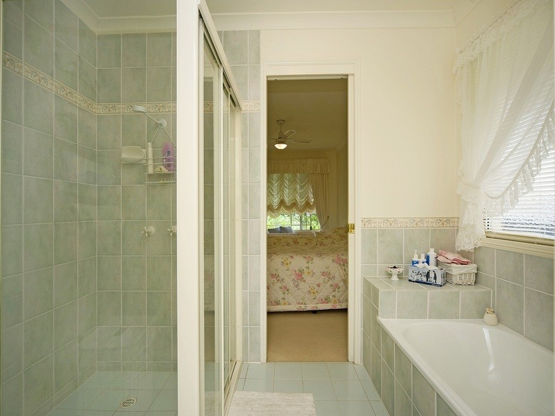 20 Austral Crescent, Pacific Pines QLD 4211