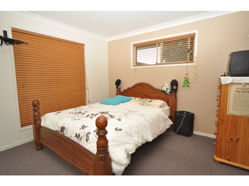 23 Trade Winds Drive, Helensvale QLD 4212