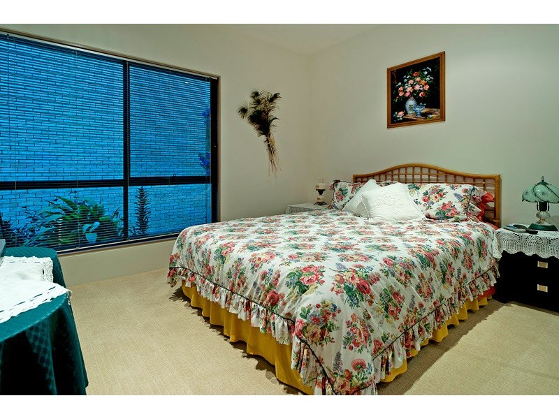 5 Narooma Place, Helensvale QLD 4212