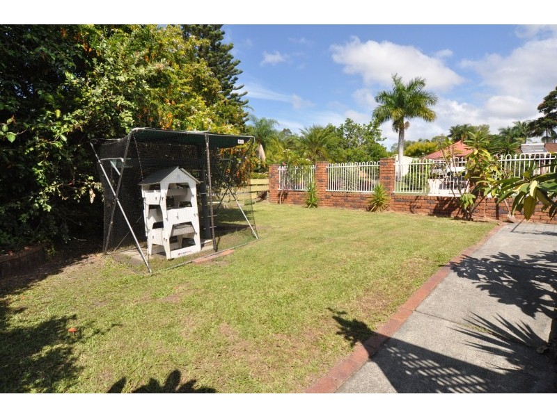 1 Midvale Place, Helensvale QLD 4212